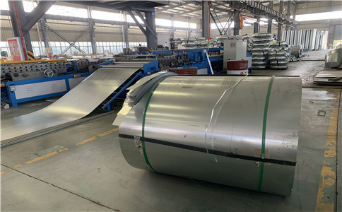 武漢白鐵風管加工廠講白鐵風管加工特點：
